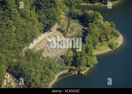 Luftaufnahme, Hasper-Staudamm, Waldschäden und Sperrung durch Erdrutsch, Haspe, Hagen, Ruhrgebiet, Nordrhein-Westfalen, Deutschland, Baumtod, Mountain da Stockfoto