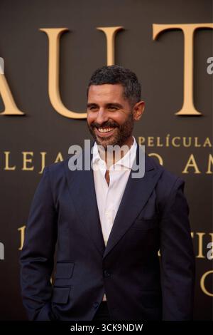 Madrid, Spanien. August 2025. Am 10. September 2025 nimmt er an der Premiere des Films El Cautivo unter der Regie von Alejandro Amenábar in der Cine Callao in Madrid Teil. Der Film mit Julio Peña Fernández, Alessandro Borghi, Miguel Rellán, Fernando Tejero, Luna Berroa, Luis Callejo, José Manuel Poga, Albert Salazar, Juanma Muniagurria, Jorge Asín, Mohamed Said und Walid Charaf erzählen die Geschichte von Miguel de Cervantes' Gefangenschaft in Algier im Jahr 1575. Der Film wird am 12. September in den spanischen Kinos veröffentlicht. Quelle: CORDON PRESS/Alamy Live News Stockfoto