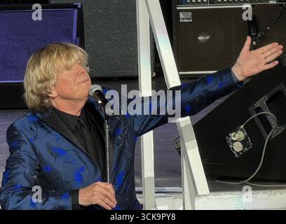 9/2025 Hiolmdel, NJ Hermans Hermits Frontmann Peter Noone tritt im PNC Bank Arts Center John Barrett/PHOTOlink auf Stockfoto