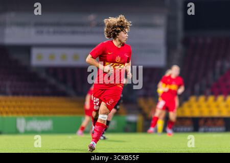 Farum, Dänemark. September 2025. Thea Petersen (29) vom FC Nordsjaelland, der während des Qualifikationsspiels des UEFA-Europapokals der Frauen zwischen dem FC Nordsjaelland und Kups rechts im Dream Park in Farum zu sehen war. Quelle: Gonzales Photo/Alamy Live News Stockfoto