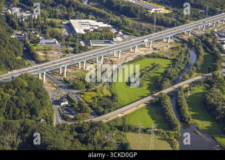 Luftaufnahme, Baustelle Lennetalbrücke und Fluss Lenne, Feuerwache Berchum/Garenfeld und BILSTEIN Hagen-Berchum, Lennetal, Hagen, Ruhrgebiet Stockfoto