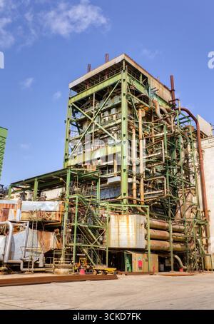 Altes Erdölkraftwerk (Mazut) Stockfoto