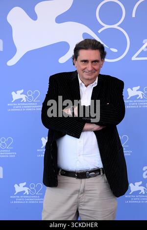 Venedig, Italien. September 2025. Venedig, 82. Internationales Filmfestival von Venedig 2025, - Tag 10 - Fotoruf-Film: Francesco de Gregori Nevergreen, Bild: Stefano Pistolini Credit: Independent Photo Agency/Alamy Live News Stockfoto