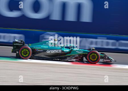 Fernando Alonso aus Spanien fuhr das (14) Aston Martin Aramco F1 Team AMR25 während Pirelli Gran Premio d'Italia 2025, Formel-1-Meisterschaft in Monza, Italien, 06. September 2025 Stockfoto