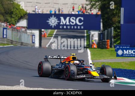 Yuki Tsunoda aus Japan fuhr den (22) Oracle Red Bull Racing RB21 während Pirelli Gran Premio d'Italia 2025, Formel-1-Meisterschaft in Monza, Italien, 06. September 2025 Stockfoto