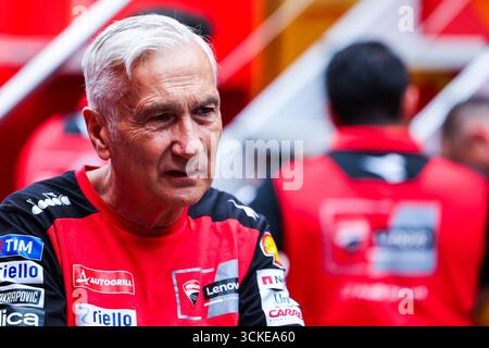 Misano Adriatico, Italien. September 2025. Davide Tardozzi Teammanager von Ducati Corse beim MotoGP GP16 Red Bull Grand Prix von San Marino und der Rimini Riviera - Pressekonferenz auf dem Misano World Circuit Marco Simoncelli Credit: dpa/Alamy Live News Stockfoto