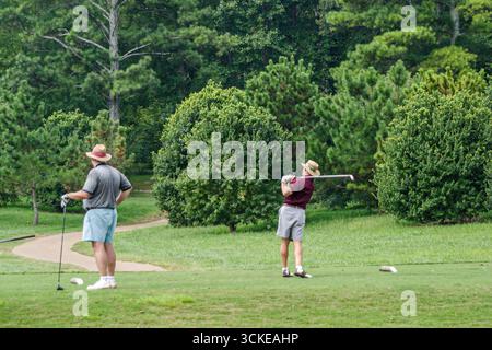 Alabama Madison County, Huntsville, Hampton Cove Golfplatz, Sport, Sportler, Erholung, Spiel, Landschaft, Design, Golf, Können, Fahren, Putting, Grün, Sand-tra Stockfoto
