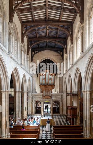 Oxford, Großbritannien 9. Juli 2025 die Universitätskirche St. Mary the Virgin (St. Mary's oder SMV) im Inneren Stockfoto