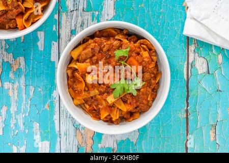 Vegetarische Lasagnesuppe mit fleischlosem quorn-Hackfleisch Stockfoto
