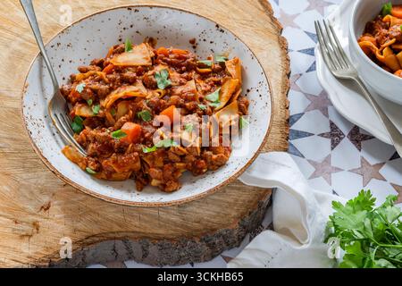 Vegetarische Lasagnesuppe mit fleischlosem quorn-Hackfleisch Stockfoto