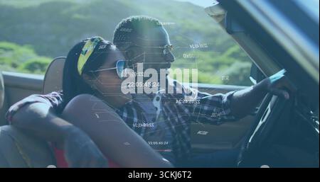 Mit Sonnenbrille, Kopfbügel und HUD-Grafiken können Sie sich in einem Cabriolet auf Landstraßen bewegen und lehnen Stockfoto