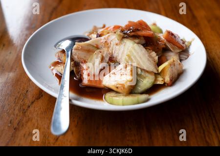 Nahaufnahme von scharfem balinesischem Salat von Rojak Bali Stockfoto