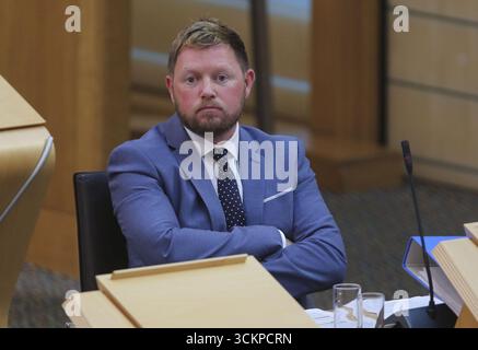 AM 14. SEPTEMBER 0001 MIT EMBARGO BELEGT Aktenfoto vom 23./06/21 der schottischen Liberaldemokraten, MSP Jamie Greene, der Änderungen zum Gesetz über Opfer, Zeugen und Gerechtigkeit (Scotland) eingereicht hat, die sogenannte Ausschlusszonen für Lizenznehmer schaffen würden. Ausgabedatum: Sonntag, 14. September 2025. Stockfoto