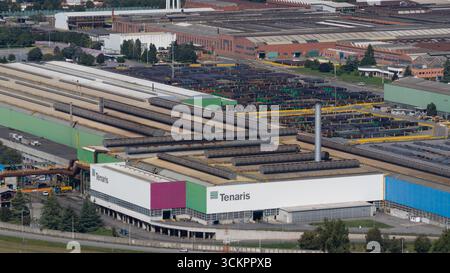Dalmine, Provinz Bergamo, Italien, 7. September, 2025: Fabrik von Tenaris in Dalmine, dem führenden Hersteller von Rohren. Guss, Schläuche. Stockfoto