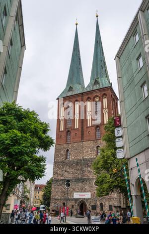 Ehemalige Nikolaikirche, heute Veranstaltungsort, in der Propststraße im Nikolaiviertel in Mitte, Berlin Stockfoto