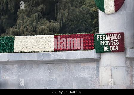 Mexiko, Cdmx, Mexiko. September 2025. Der 178. Jahrestag der Heldentat der Jungen Helden von Chapultepec wurde im Chapultepec Forest in Mexiko-Stadt begangen. Die Veranstaltung wurde von der mexikanischen Präsidentin Claudia Sheimbaum geleitet, die eine Ehrenwache ausübte und die Rolle der Kadetten nannte, die auf Chapultepec Castle gegen die US-Invasion kämpften. Die Kadetten, die in dieser Schlacht ihr Leben verloren, waren JUAN DE LA BARRERA, AGUSTIN MELGAR, FERNANDO MONTES DE OCA, FRANCISCO MARQUEZ, VICENTE SUAREZ UND JUAN ESCUTIA, letzterer war derjenige, der die mexikanische Flagge aufnahm und von Chapultepec sprang Stockfoto
