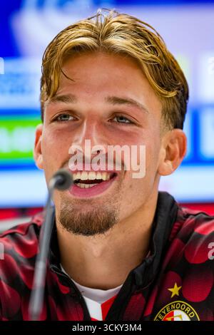 Rotterdam, Niederlande. September 2025. Rotterdam - Luciano Valente aus Feyenoord Rotterdam während der fünften Wettkampfrunde der Eredivisie Saison 2024/2025. Das Spiel findet am 13. September 2025 im Stadion Feijenoord de Kuip zwischen Feyenoord Rotterdam und sc Heerenveen statt. Credit: Box to Box Pictures/Alamy Live News Stockfoto