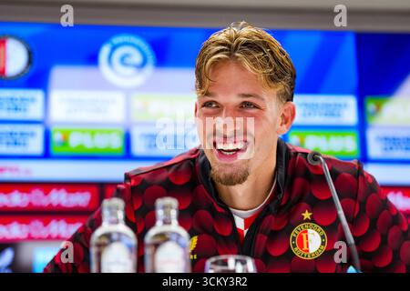 Rotterdam, Niederlande. September 2025. Rotterdam - Luciano Valente aus Feyenoord Rotterdam während der fünften Wettkampfrunde der Eredivisie Saison 2024/2025. Das Spiel findet am 13. September 2025 im Stadion Feijenoord de Kuip zwischen Feyenoord Rotterdam und sc Heerenveen statt. Credit: Box to Box Pictures/Alamy Live News Stockfoto