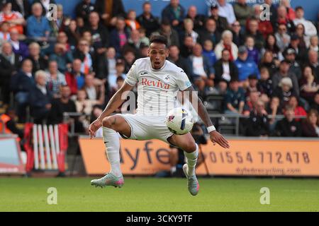 Swansea, Großbritannien. September 2025. Ronald von Swansea City in Aktion. EFL Skybet Meisterschaftsspiel, Swansea City gegen Hull City im Stadion Swansea.com in Swansea, Wales am Samstag, den 13. September 2025. Dieses Bild darf nur für redaktionelle Zwecke verwendet werden. Nur redaktionelle Verwendung, Bild von Andrew Orchard/Alamy Live News Stockfoto