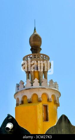 UNESCO-Weltkulturerbe Pena Palace im Naturpark Sintra-Cascais Sintra Portugal Stockfoto