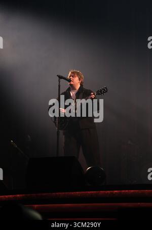 Großbritannien: Lewis Capaldi Lewis Capaldi bei OVO Hydro in Glasgow, Schottland am 13. September 2025 Foto: Lewis Capaldi Foto: Aimee Todd Glasgow OVO Hydro Scotland Copyright: XPhotoxbyxAimeexToddx Stockfoto