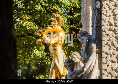 Wiens Wien, Österreich Johann-Strauss-Denkmal im Stadtpark Wien am 16. Oktober 2023 in Wien / Österreich, *** Wien Wien, Österreich Johann Strauss Denkmal im Wiener Stadtpark am 16. Oktober 2023 in Wien Österreich, Copyright: XSocher/xEibner-Pressefotox EP kso Stockfoto
