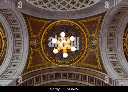 Ein Bild des Innenraums der St. Paul's Cathedral in London. Stockfoto