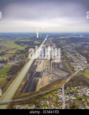 Luftansicht, Baufläche für das geplante Stadtviertel Wasserstadt Aden mit neuem Kreisverkehr auf dem Gelände der ehemaligen Zeche Haus Aden an der Datt Stockfoto