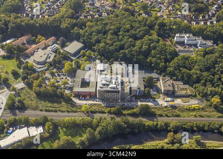 Luftaufnahme, Baustelle, Berufskolleg Berliner Platz, Kulturzentrum Berliner Platz, Franz-Stock Gymnasium, Huesten, Arnsberg, Sauerland, Nort Stockfoto