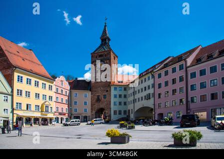 Landsberg, Schmalzturm und Zugang zum Schloßberg in der historischen Altstadt, Bayern Stockfoto