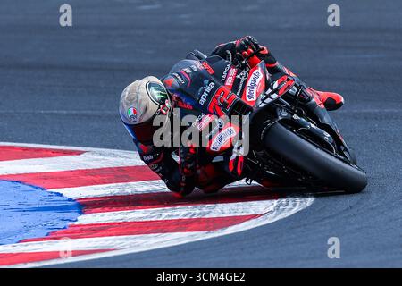 Misano Adriatico, Italien. September 2025. Marco Bezzecchi aus Italien und Aprilia Racing, die während des MotoGP GP16 Red Bull Grand Prix von San Marino und der Rimini Riviera zu sehen waren - Rennen auf dem Misano World Circuit Marco Simoncelli Credit: dpa/Alamy Live News Stockfoto