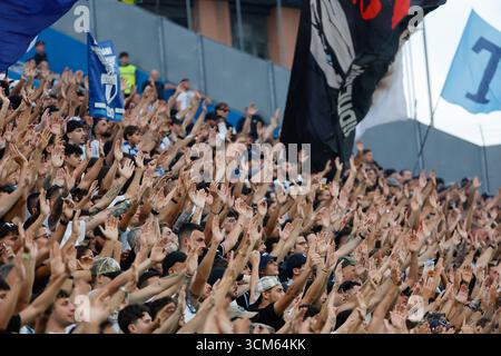 Reggio Emilia, Italien. September 2025. Die Fans der SS Lazio während des italienischen Fußballspiels der Serie A zwischen US-amerikanischem Sassuolo Calcio und SS Lazio im Mapei Stadium. Endpunktzahl Sassuolo 1:0 SS Lazio Credit: SOPA Images Limited/Alamy Live News Stockfoto