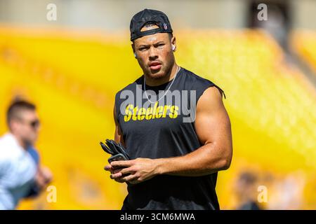 Pittsburgh, Pennsylvania, USA. September 2025. Pittsburgh Steelers Linebacker ALEX HIGHSMITH (56) vor dem NFL-Fußballspiel zwischen den Pittsburgh Steelers und den Seattle Seahawks in Pittsburgh, Pennsylvania. (Kreditbild: © Brent Gudenschwager/ZUMA Press Wire) NUR REDAKTIONELLE VERWENDUNG! Nicht für kommerzielle ZWECKE! Quelle: ZUMA Press, Inc./Alamy Live News Stockfoto