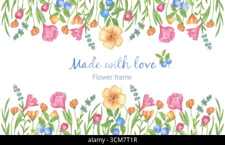 Heller rechteckiger Blumenrahmen. Sommerblumen in Aquarellen: Rosa Rosen, Gelb, Blauviolett und Grün. Blumenschmuck für Hochzeitseinladungen, festliche Hintergründe und Postkarten Stockfoto