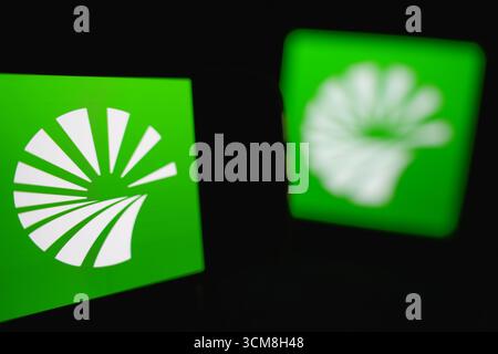 Roosendaal, Niederlande – 14. September 2025: Smartphone zeigt das Markenzeichen von Ameren auf dem Bildschirm an. Stockfoto