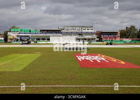 United Kingdom, Leicester, Upton Steel County Ground, 15. September 2025, starke Winde verzögern den Start des ersten Tages der Rothesay County Championship Division Two Matches zwischen Leicestershire CCC und Kent County Cricket Club in Grace Road, Leicester, Vereinigtes Königreich am 15. September 2025. Stockfoto