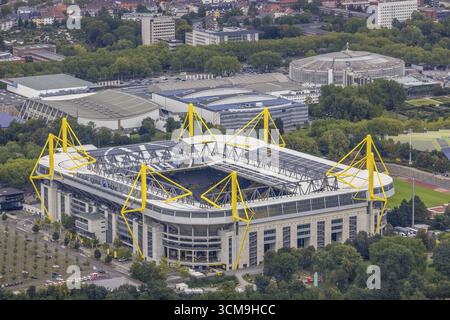 Luftaufnahme, Signal-Iduna-Park Bundesliga-Stadion des BVB 09 im Barockbezirk Dortmund, Ruhrgebiet, Nordrhein-Westfalen, Deutschland, Arena, BVB Stockfoto