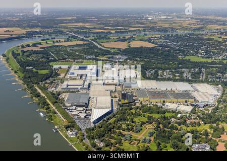 Luftaufnahme, Messegelände Düsseldorf und Bundesliga-Stadion Merkur Spiel-Arena im Stadtteil Stockum in Düsseldorf, Rheinland, Nordrhein-Westph Stockfoto