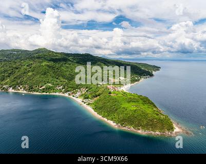 Aus der Vogelperspektive der Halbinsel Mabini, Mabini, Luzon, Philippinisches Meer, Philippinen Stockfoto