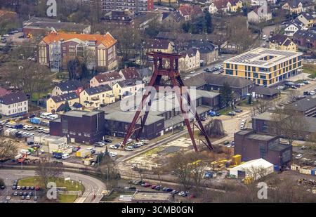 Luftaufnahme, Wendeturm Pluto Zeche im Stadtteil Wanne von Herne, Ruhrgebiet, Nordrhein-Westfalen, Deutschland, DE, Europa, gewundener Turm, Herne Stockfoto