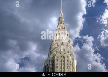 Turm des Crysler Building, 1928 im Art déco-Stil erbaut, New York City, USA Stockfoto