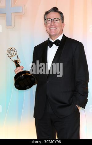 September 15, 2025, West Hollywood, CA, USA: LOS ANGELES - 14. SEP: Stephen Colbert bei der AppleTV+ Post Emmy Party in Ysabel am 14. September 2025 in West Hollywood, CA (Credit Image: © Kay Blake/ZUMA Press Wire) NUR REDAKTIONELLE VERWENDUNG! Nicht für kommerzielle ZWECKE! Stockfoto