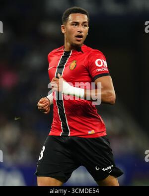 Barcelona, Spanien. September 2025. Mateo Joseph von RCD Mallorca spielte während des La Liga EA Sports Match zwischen RCD Espanyol und RCD Mallorca am 15. September 2025 im RCDE-Stadion in Barcelona, Spanien. (Foto: Bagu Blanco/PRESSIN) Credit: PRESSINPHOTO SPORTS AGENCY/Alamy Live News Stockfoto