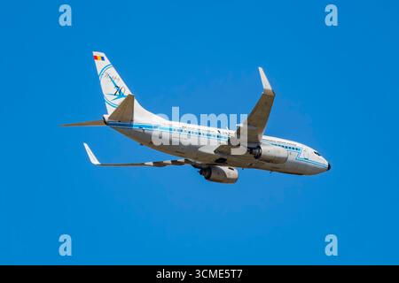 Boeing 737-700 auf der BIAS Air Show 2025 in Bukarest, Rumänien Stockfoto