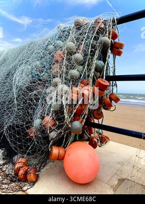 Fischernetze an der North Yorkshire Coast, England, Großbritannien Stockfoto