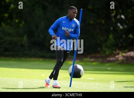 Chelsea's Moises Caicedo während eines Trainings auf dem Cobham Training Ground, London. Bilddatum: Dienstag, 16. September 2025. Stockfoto