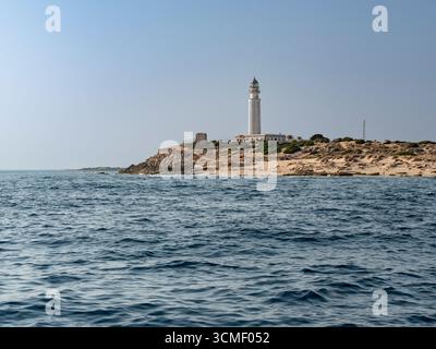 Faro de Trafalgar mit Atlantikhorizont Stockfoto