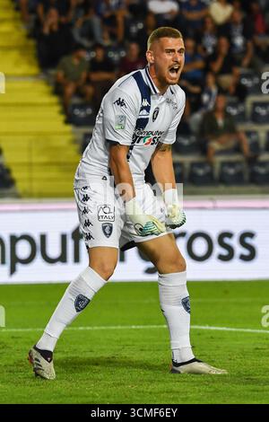 Empoli, Italien. September 2025. Andrea Fulignati (Empoli) während des Spiels Empoli FC gegen Spezia Calcio, italienischer Fußball Serie B in Empoli, Italien, 14. September 2025 Credit: Independent Photo Agency/Alamy Live News Stockfoto