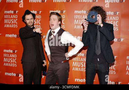 The Kaiser Chiefs bei den Meteor Ireland Music Awards, The Point, Dublin – 2. Februar 2006 Stockfoto