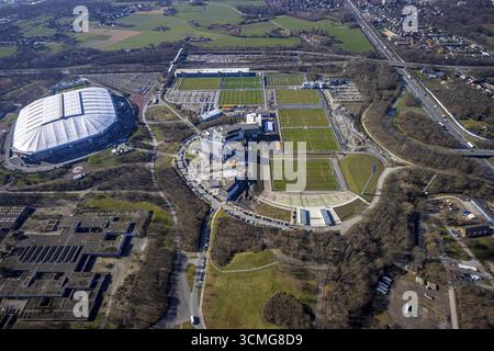 Aus der Vogelperspektive, Schalke Veltins-Arena, Courtyard by Marriott Gelsenkirchen, Hotelkomplex am Berger Feld, Trainingsgelände, Erle, Gelsenkirchen, Ruhr Stockfoto